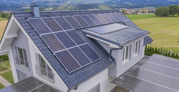 Afbeelding van huis met zonnepanelen